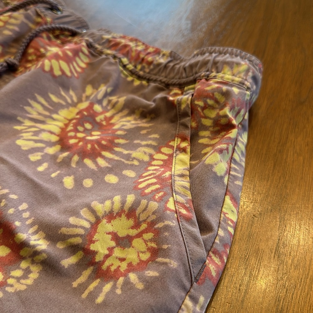 TOAD&CO - Picture 6 of 6